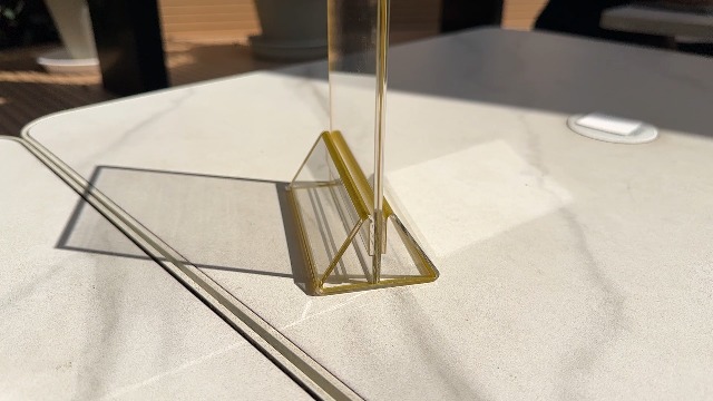 Amazon.com: NIUBEE 6Pack 4 x 6 Clear Acrylic Sign Holder with Gold